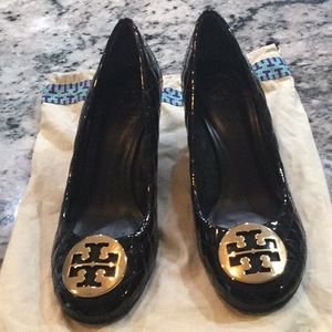 Tory Burch wedges NWOT
